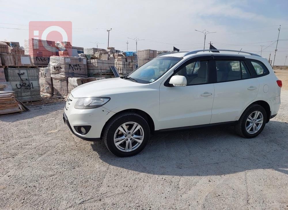 هيونداي سانتافي